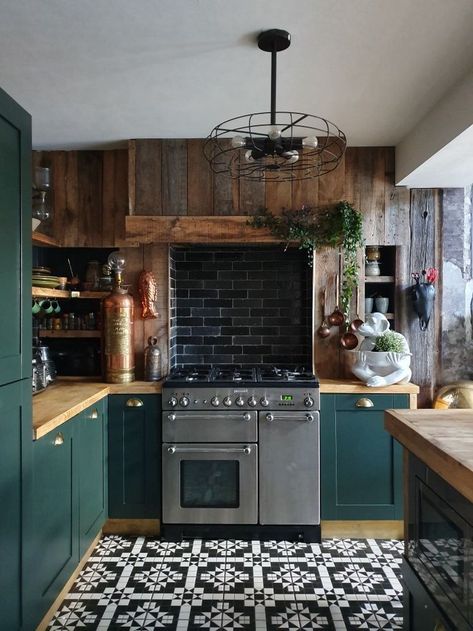 Green Kitchen Designs, Kitchen Beautiful, Decor Ikea, Beautiful Beautiful, Diy Interior, Green Kitchen, Decor Minimalist, Kitchen Designs, Design Case