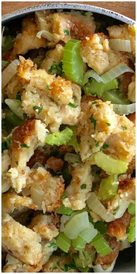 White Castle Stuffing, Easy Turkey Stuffing, Turkey Stuffing Recipe, Stove Top Stuffing Recipes, Benefits Of Eating Avocado, Turkey Stuffing Recipes, Stove Top Stuffing, Turkey Stuffing, Easy Turkey