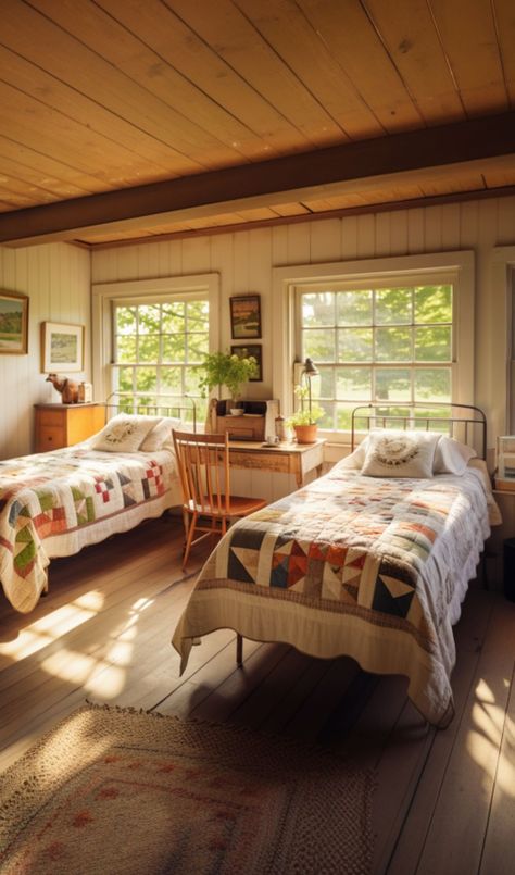 Tennessee Home Interior, Summer Cabin Bedroom, Cozy Colorful Cottage Interiors, Cottage Minimalist Bedroom, Old Farmhouse Interior Bedroom, East Coast Cottage Interiors, Southern Living Aesthetic, Elderly Bedroom Ideas, Cozy Grandma House Aesthetic