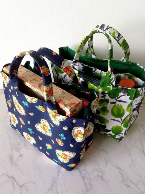 Sew Home Decor Projects, Casserole Tote Free Pattern, Cute Sewing Gift Ideas, Sewing Patterns Home Decor, Sewing Gift Ideas Things To Make, Sewing Projects To Give As Gifts, Sewing Projects For Sale, Unusual Sewing Projects, Things To Sew For Craft Fairs