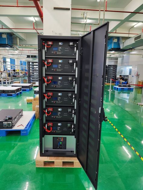 total 51.2v 810Ah in a rack cabinet.
Built-in BMS provides protection, modular design stack easily, Rv Appliances, Lithium Iron Phosphate Battery, Lifepo4 Battery, Battery Storage, Solar Battery, Energy Storage, Solar Energy, Lithium Battery, Hot Sale