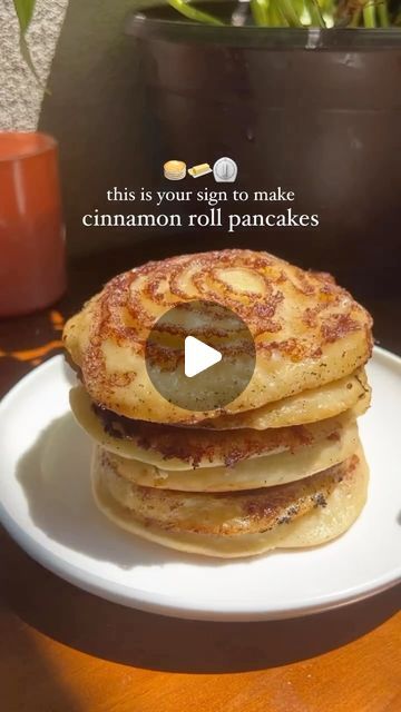 Cinnamon Sugar Pancakes, Cinnamon Roll Pancakes Recipe, Cinnamon Roll Pancakes, Pancakes Breakfast, Cup Of Milk, Homemade Pancakes, Homemade Breakfast, Pancake Batter, Pizza Bread