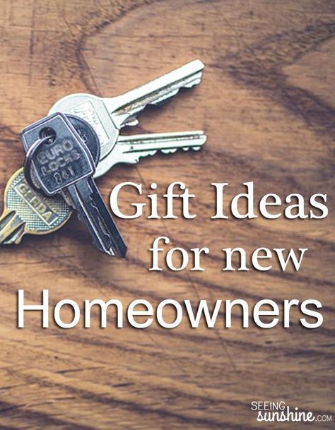 Who better to tell you what gifts to give your homeowner friends than new homeowners themselves? We have owned our home for 9 months now and have realized so many things we want or need. Check out this list full of gift ideas! Gift Ideas For New Homeowners, Valentine Gifts For Boys, New Home Owner, Bought A House, Homeowner Gift, Healthy Gift, Chalkboard Ideas, Real Estat, New Homeowner Gift