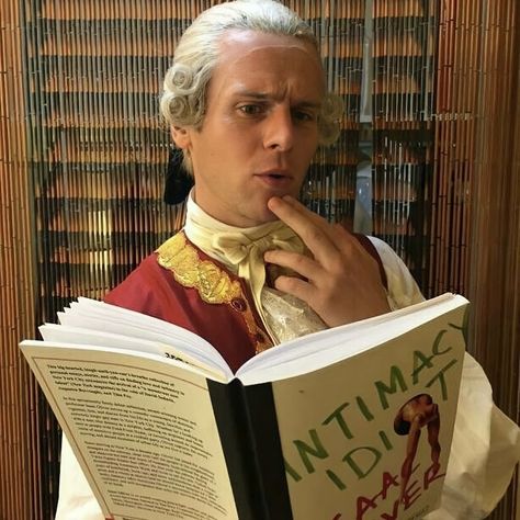 Jonathan Groff King George, Hamilton Backstage, Hamilton Behind The Scenes, King George Iii Hamilton, Jonathan Groff Hamilton, Broadway Hamilton, Hamilton Cast, Jonathan Groff, Hamilton Lin Manuel Miranda