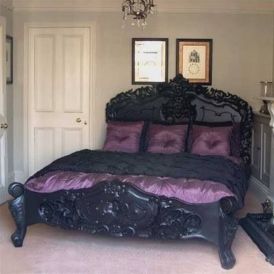 Black carved Victorian bed frame with purple and black bedding. Black And Purple Bedroom, Witchy Bedroom Ideas, Gothic Bedroom Ideas, Gothic Decor Bedroom, Gothic Bedroom, Purple Bedrooms, Purple Bedroom, Purple Bedding, Gothic Home Decor