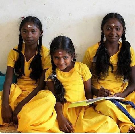 Dravidian Black Girls of India Black Is sooooo BEAUTIFUL Dravidian People, Carols Daughter Products, Crochet Box Braids, Black Indians, Three Girls, We Are The World, African Diaspora, Brown Girl, People Of The World