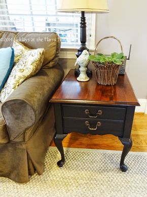 Queen Anne Table Makeover Ideas, End Table Inspiration, 70s End Table Makeover, Refurbished End Tables, Refinished End Tables, Ecclectic Decor, Dressers Painted, Old End Tables, Queen Anne Furniture