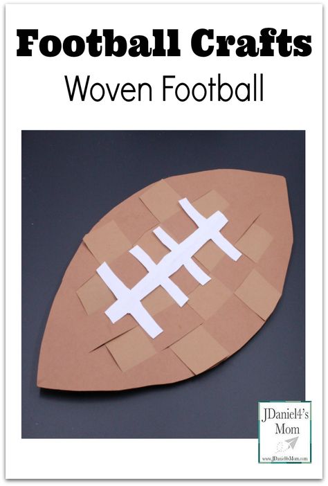 Soven Football Football Crafts For Adults, Football Activities For Kids, Kindergarden Theme, Football Activities, Football Activity, Football Crafts, Autumn Activities For Kids, Sport Craft, Sports Camp