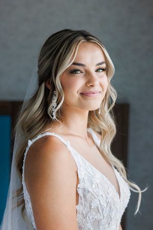 A bridal portrait captured by Savanna Richardson Photography a high-end Utah wedding photographer. half up wedding hair bridal veil #SavannaRichardsonPhotography #SavannaRichardsonWeddings #QuietMeadowFarms #MapletonUTweddingphotographers Half Up Have Down Wedding Hair, Halfup Bridal Hairstyles, Wedding Hair Down Half Up, Wedding Hair With Dress Style, Fine Bridal Hair, Half Up Half Down Hair For Bride, Half Up Hairstyles For Bride, Wedding Hair Mostly Down, Bridal Hair Pulled To The Side