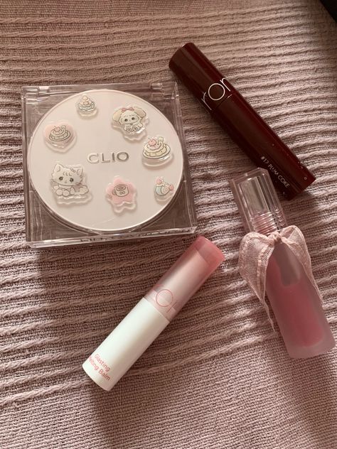 Clio Makeup Aesthetic, Make Up Korean Products, Rom&nd Aesthetic, Korean Products Makeup, Cute Makeup Products Aesthetic, Clio Make Up Korean, Rom&nd Makeup, Cushion Foundation Aesthetic, Makeup And Skincare Aesthetic