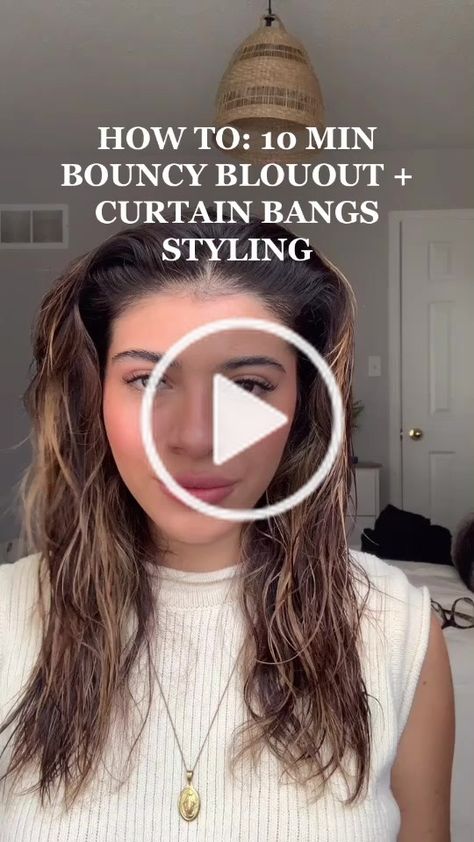 Styling Bangs Tutorial, Blowout Volume, At Home Blowout, Hair Volume Tricks, Home Blowout, Bangs Short Hair Aesthetic, Curtain Bangs Short Hair Aesthetic, Short Hair Blowout, Short Hair Aesthetic