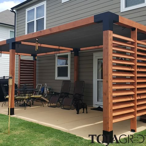 Double Pergola, Small Patio Ideas On A Budget, Design Per Patio, Toja Grid, Pergola Diy, Modern Pergola, Shade Sails, Pergola Design, Princess Bed