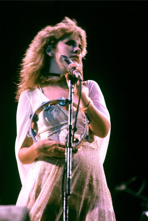 Wow! Stevie Nicks, On Stage, A Woman, Purple, White