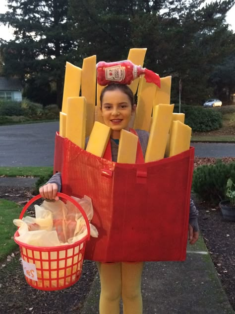 French fries costume French Fry Costume Diy, French Fries Costume, Fries Costume, French Fry Costume, Diy Halloween Cupcakes, Power Rangers Halloween Costume, Ideas Carnaval, Popcorn Costume, Cat Costume Kids