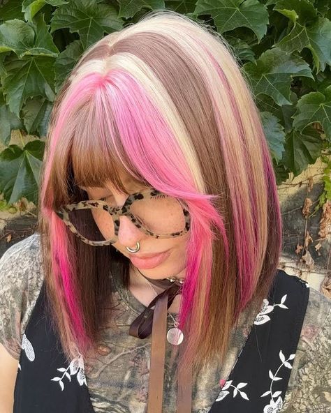 WALTER • MPLS & CHICAGO HAIR | color so sweet 🍩 #matrixpartner Peep how I colored this wig using @matrix So Color Sync ( 6WN, 8M, 11N) & So Color Cult (Bubblegum Pink… | Instagram Coloring Wigs, Exotic Hair, Pink Ombre Hair, Cute Hair Colors, 2024 Color, Dyed Hair Inspiration, Pretty Hair Color, Hair Color Pink, Hair Dye Colors