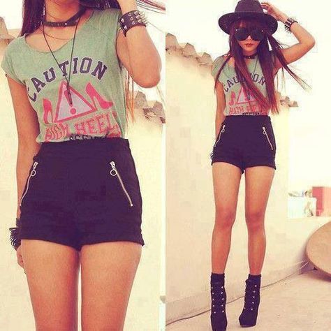 Styl Grunge, Grunge Jacket, Scene Girl, Tumblr Outfits, Outfit Trends, Modieuze Outfits, Hipster Fashion, Inspiration Mode, Looks Style