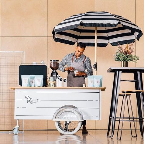 Coffee Cart For Events, Coffee Cart Ideas, Coffee Event, Mobile Coffee Cart, Coffee Food Truck, Gerobak Dorong, Bike Food, Homemade Smoker, Mobile Coffee Shop