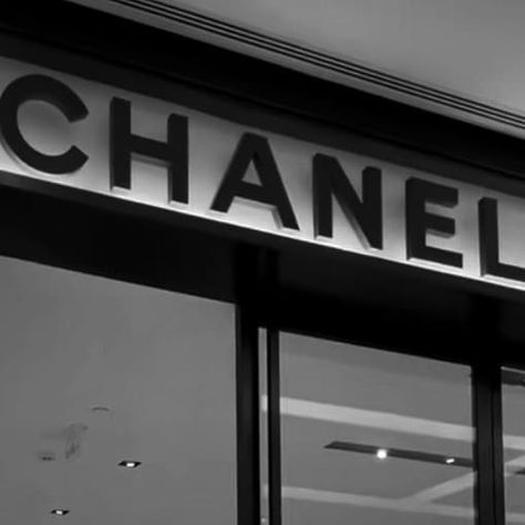 Dark Chanel Aesthetic, Chanel Icons Aesthetic, Black Chanel Aesthetic, Chanel Dark Aesthetic, Chanel Aesthetic Dark, Old Chanel Aesthetic, Chanel Logo Aesthetic, Black Wonyoungism, Desk Posters