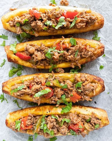 Whole 30 Plantain Recipes, Stuffed Plantain Recipes, Savory Plantain Recipes, Stuffed Plantains, Authentic Meals, Mashed Plantains, Plantain Recipes, Puerto Rican Dishes, Puerto Rico Food