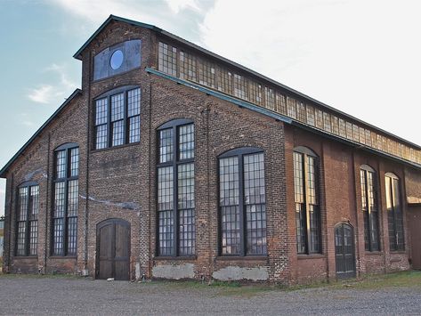 Hudson, NY // Warehouse Exterior, Casa Garage, Warehouse Living, San Myshuno, Warehouse Home, Warehouse Design, Watercolor Architecture, Hudson Ny, Industrial Architecture