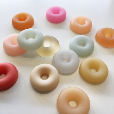 : STUDIO SABINE MARCELIS : on Instagram: “🍩 Almost that time of year again! Charity christmas donuts! Made from left over resin, limited edition of 50 available soon with @nlvogue 🍩” Donut Product Photography, Donut Sculpture, Sabine Marcelis Candy Cube, Sphere Shaped Objects, Pearly Interiors, Pastel Bubble Candle, Christmas Donuts, Raw Color, Donut Shape