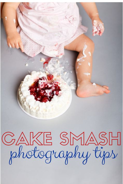 If you want adorable photos of your little one with a cake, you're going to need these cake smash photography tips! Try taking them yourself or hire a photographer! At Home Smash Cake Photo Shoot, Simple Cake Smash Photoshoot, Smash Cake Pictures, 1 Year Cake, Photography Tips And Tricks, Nature Photography Tips, Cake Smash Photography, Smash Cake Photoshoot, Cake Photography