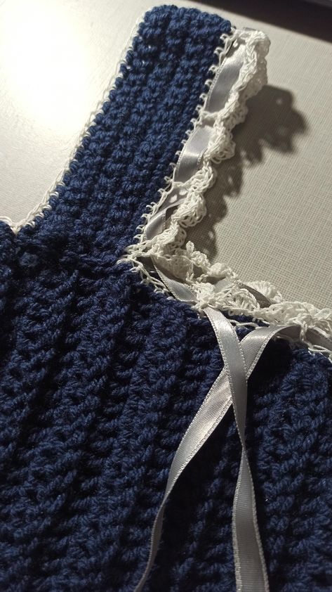 Bridgerton Inspired Crochet, Blue Crochet Outfit, Blue Crotchet Ideas, Dark Blue Crochet Top, Dark Blue Crochet Ideas, Croket Ideas, Crochet Ideas With Blue Yarn, Blue Crochet Aesthetic, Mama Mia Crochet