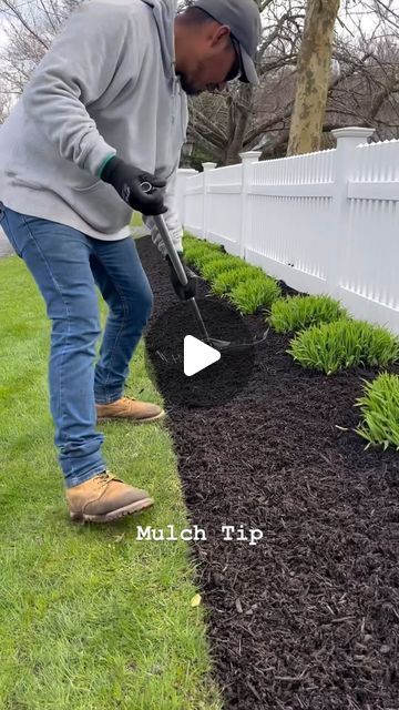 TurfNDirt on Instagram: "When you have lots of space of mulch use the back of a rake to smooth it all out. #mulch #spring #garden #care #finalstep" Wood Mulch Landscaping, Brown Mulch, Tree Mulch, Garden Mulch, Mulch Landscaping, Garden Rake, Wood Mulch, Garden Care, April 13