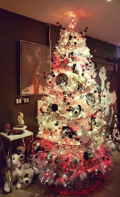 Dalmatian Christmas Tree, 101 Dalmations Christmas, Dalmatian Christmas, Dalmatian Puppy, 101 Dalmatians, Dalmatian, Christmas Decoration, Christmas Decorations, Christmas Tree