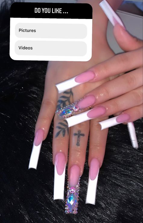 Long Pretty Nails, Xl Long Acrylic Nails, Long Nails Acrylic, Exotic Nail Designs, Nail Designs Bling, Pink Tip Nails, Punk Nails, Long Acrylic Nail Designs, Nails Design With Rhinestones