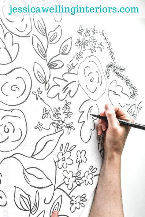 Not sure what to do with boring walls? Create an accent wall with whimsical faux wallpaper using a Sharpie! This easy tutorial will show you how simple and cheap it can be to add a floral print to your bedroom, living room, or bathroom! Diy Faux Wallpaper, Hand Painted Wall Mural, Painted Wall Mural, Sharpie Wall, Faux Wallpaper, Diy Wall Design, Sharpie Drawings, Girls Bedroom Makeover, Diy Mural