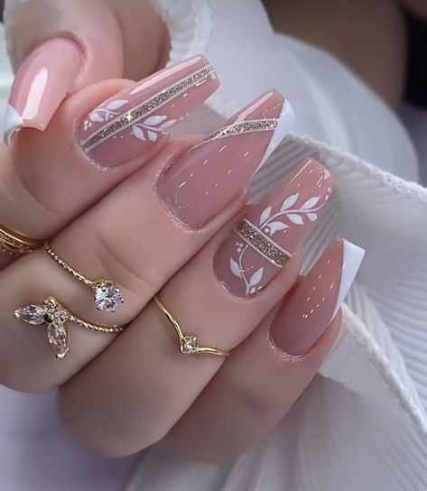 Bridal Nails Designs, Fancy Nails Designs, Nail Art Designs Videos, Cat Kuku, Elegant Nails, Fancy Nails, Valentine's Day Nails, Long Acrylic Nails, Cute Acrylic Nails