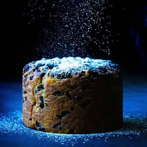 Vegan Gluten Free Panettone - Plant Based News Gluten Free Panettone, Gluten Free Christmas Cake, Vegan Entree Recipes, Panettone Recipe, Chef School, Snack Cakes, Vegan Holiday Recipes, Vegan Chef, Vegan Holidays