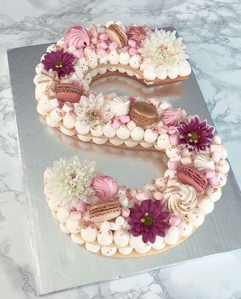 Letter Cakes, Number Birthday Cakes, Alphabet Cake, Cake Lettering, Cream Tart, Happy Birthday Cake Images, Monogram Cake, 21st Birthday Cakes, Birthday Wishes Cake