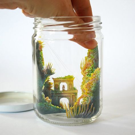 Diorama In A Jar, Glass Jar Diorama, Paper Diorama Art, Cricut Diorama, Paper Diorama Diy, 3d Paper Art Diy, Glass Jar Art, Diorama Paper, Paper Diorama