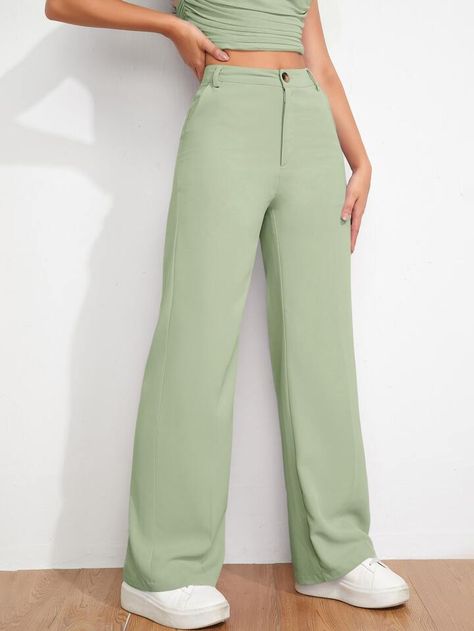 Summer Bottoms For Women, Light Green Outfit, Green Trousers Outfit, Colored Jeans Outfits, Mint Green Outfits, School Pants, Rush Outfits, Summer Bottoms, Women Bottoms