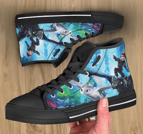 Toothless shoes, hi tops, How to train your dragon converse style, sneakers for men women and kids. Favourite Aesthetic, Dragon Stuff, Train Dragon, Dragon Kid, Wishlist 2024, Converse Style, Shoe Design, Train Your Dragon, Sneakers For Men