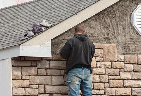 7 Reasons You Don’t Want Stone Veneer Siding - Feldco Factory Direct Exterior Rock Siding, Stone Panels Exterior, Cape Cod Farmhouse, Rock Siding, Rock Veneer, Stone Siding Exterior, Stone Veneer Exterior, Faux Stone Veneer, Stone Veneer Siding