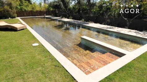 Disappearing Pool, Israel-based Agor Creative Engineering came up with this one-of-a-kind pool that can literally be tucked away when not needed and brought back to life every time a user wishes a dip. The pool uses a hydraulic system that moves the floors to make the water appear and disappear. The depth of the pool water can also be adjusted automatically by users to better accommodate children and physically-challenged adults. Disappearing Pool, Hidden Pool, Moderne Pools, Piscina Interior, Cool Swimming Pools, Floor Sink, Pool Design, Wooden Decks, Pool Cover