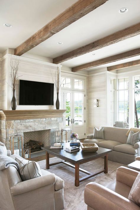 Rustic Living Room Designs, Traditional Livingroom, Ceiling Beams Living Room, Beams Living Room, Wooden Beams Ceiling, Living Room Cozy, High Ceiling Living Room, Open Concept Living Room, Room Cozy