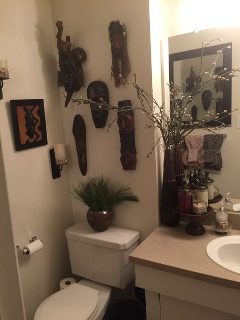 African inspired African American Bathroom Decor Ideas, African Bathroom Decor Ideas, African Bathroom, African Bedroom, Hone Decor, African Style Decor, Safari Home Decor, American Bathroom, African Tribe