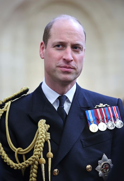 William has 'NO plans' to see Harry on trip to UK - & has 'other priorities' Jennifer Aniston Hair, Uk Trip, Cody Foster, Principe William, Video Call With Boyfriend Screen Photo, Glass Decoration, Clarence House, Prince William And Harry, Prince Williams