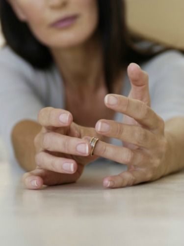 10 Things Every Woman Should Know About Getting Divorced Emotional Infidelity, Coping With Divorce, Surviving Infidelity, Divorce Tips, Separation And Divorce, Life After Divorce, Divorce For Women, Divorce Help, Divorce Advice