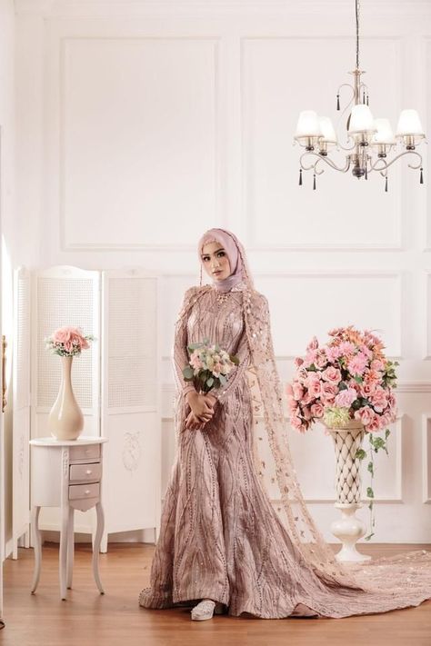 Songket Wedding Dress, Dress Pengantin, Muslim Wedding Dress Hijab Bride, Wedding Dress Hijab, Muslim Wedding Hijab, Baju Kahwin, Muslimah Wedding Dress, Muslimah Wedding, Beautiful Bridal Dresses