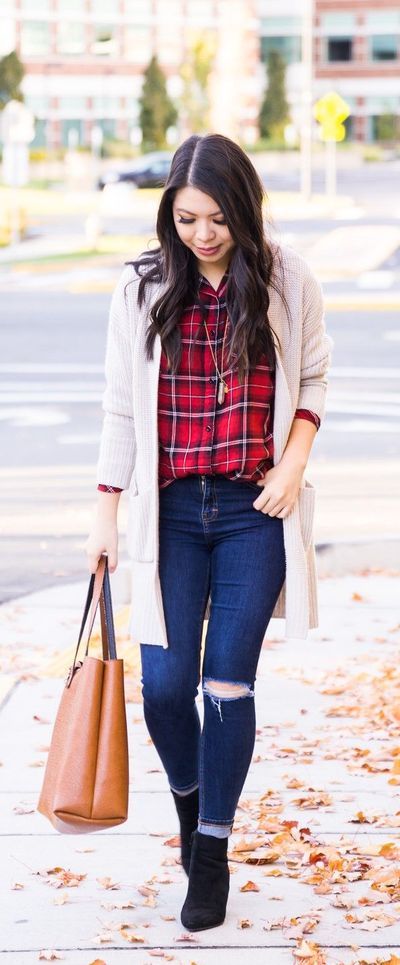 Red Plaid Shirt Outfit, Thanksgiving Outfits Women Casual, Plaid Shirt Outfit, Thanksgiving Outfit Women Casual, Thanksgiving Outfits Women, Casual Thanksgiving Outfits, Outfits Women Casual, Plaid Shirt Outfits, Seattle Fashion