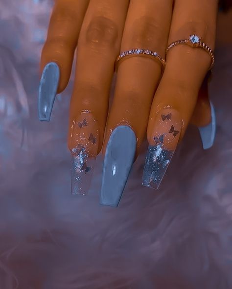 Smokey Blue Nails Acrylic, Smokey Blue Nails Prom, Light Blue Elegant Nails, Light Blue Y2k Nails, Ash Blue Nails, Light Blue Homecoming Nails, Dusty Blue Prom Nails, Dusty Blue Acrylic Nails, Smoky Blue Nails