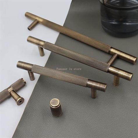 WouND Light Luxurious and Contracted Solid Bronze Brass Knurled Handle Drawer Door Handle Cabinet Knobs 1Pcs (Color : 96mm) - Amazon.com Door Knobs Brass, Bronze Door Handle, Cheap Cabinets, Cabinet Door Knobs, Coffee Carts, Brass Cabinet, Drawer Handle, Handle Cabinet, Drawer Handles