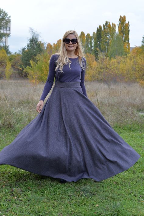 "Wool Maxi Skirt Long Maxi Wool Winter Skirt. Elegant Maxi Wool Skirt is interesting and romantic. This item gives you comfort and warmth and will be a favorite garment in your winter wardrobe. You can also add viscose Lining to this skirt, just write to me. 📌 SIZE CHART 📌  📌 Size * XS * (US 2, UK 6, IT 36, FR 34, DE 32, J 3)  Bust    33.5\"  /  85 cm Waist  26\"     /   66 cm Hips    36\"     /   91 cm Height 5.3\"   /  160 cm  📌 Size * S * (US 6, UK 10, IT 38, FR 34, DE 36, J 7)  Bust  35. Maxi Skirt Plus Size, Wool Maxi Skirt, Skirt Labuh, Victorian Skirt, Natural Linen Dress, Rok Plisket, Skirt Elegant, Clothing Winter, Maxi Rok