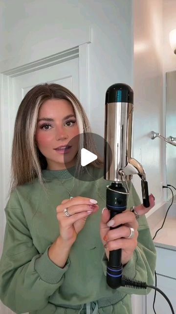 Hair care routinee on Instagram: "All products & curling iron are link i put below bio #hairtutorial #newhairtools #curlinghair #faq #requested #fyp" Wide Barrel Curls, 1.5 Barrel Curls, Thick Curling Iron, 2 In Curling Iron, Curling Iron Sizes And Curls, Curling Iron Curls Long Hair, Conair Curling Iron Hair Tutorials, How To Curl The Tips Of Your Hair, How To Curl Medium Length Hair Tutorial