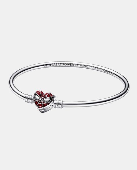 Pulsera Marvel x Pandora Moments Máscara Spider-Man de plata Spider-man Pandora, Spider Man Pandora Bracelet, Pandora Spiderman Bracelet, Spider Man Jewelry, Spider Man Accessories, Pandora Bracelet Spiderman, Spider Man Pandora, Spider Man Bracelet, Pandora Marvel